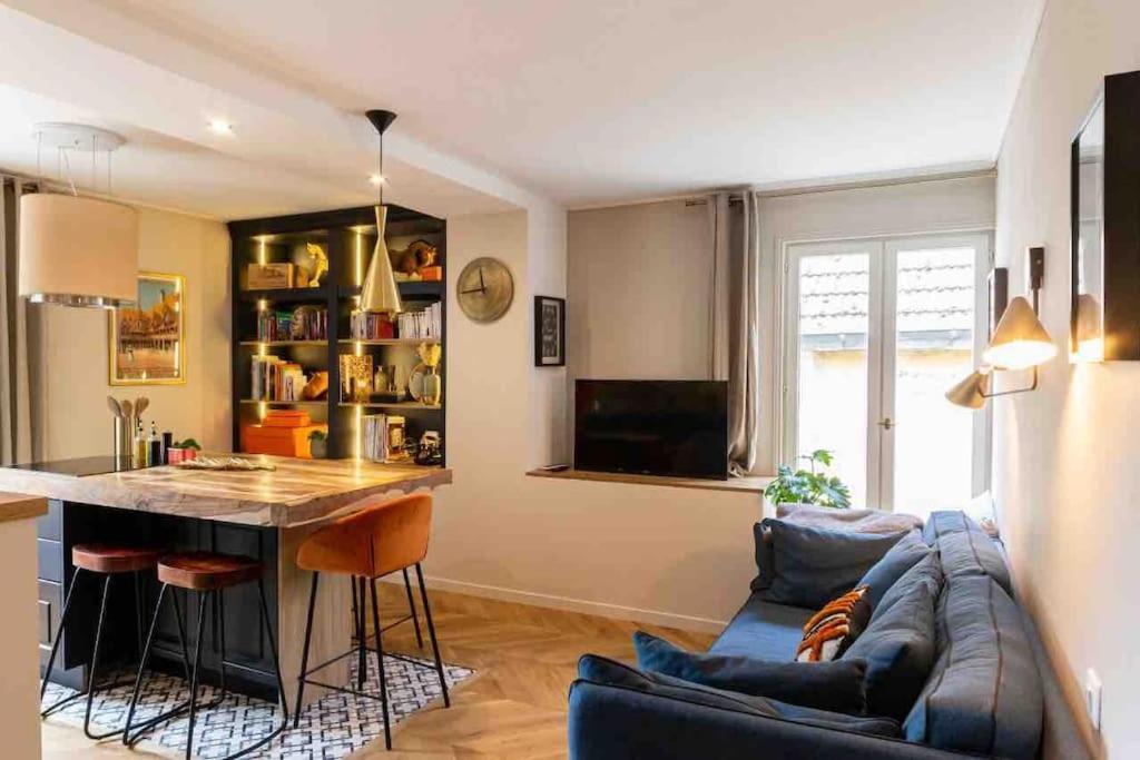 Appartement Le Loft Des Hospices : Centre/Parking/Vueriviere à Beaune  Extérieur photo
